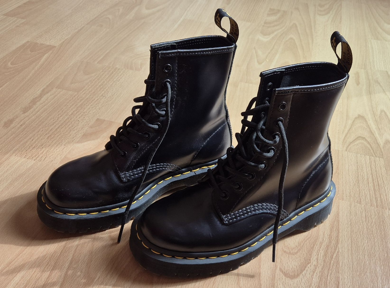 Dr. Martens Herrenschuhe: NEU Dr. Martens Vegan – Neu (gemäss Beschreibung) aus Wil AG von yol.z