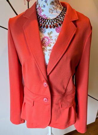 Blazer von "Made with Love" Gr 42 Jersey Stretch  Koralle