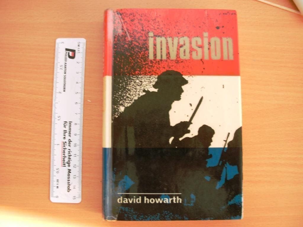 Livres: Invasion - David Howard – D'occasion à Grenchen par Kogi7