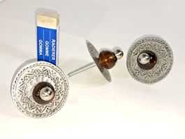 3 schöne Möbel Knöpfe, Metall / Kunststoff (LOT571#MBS3)