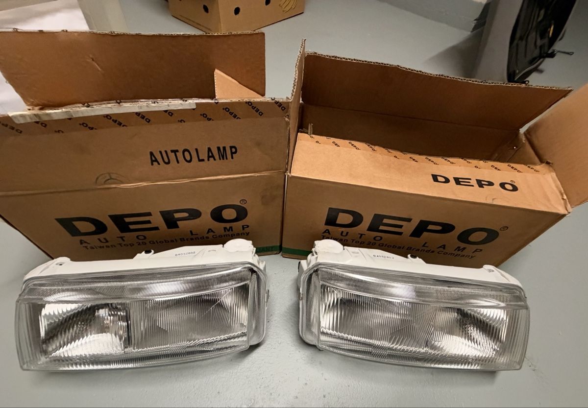 VW Fari: VW Passat 35i Frontleuchten  – Nuovo (secondo la descrizione) da Wangen b. Olten venduto da Miruku_chan 1