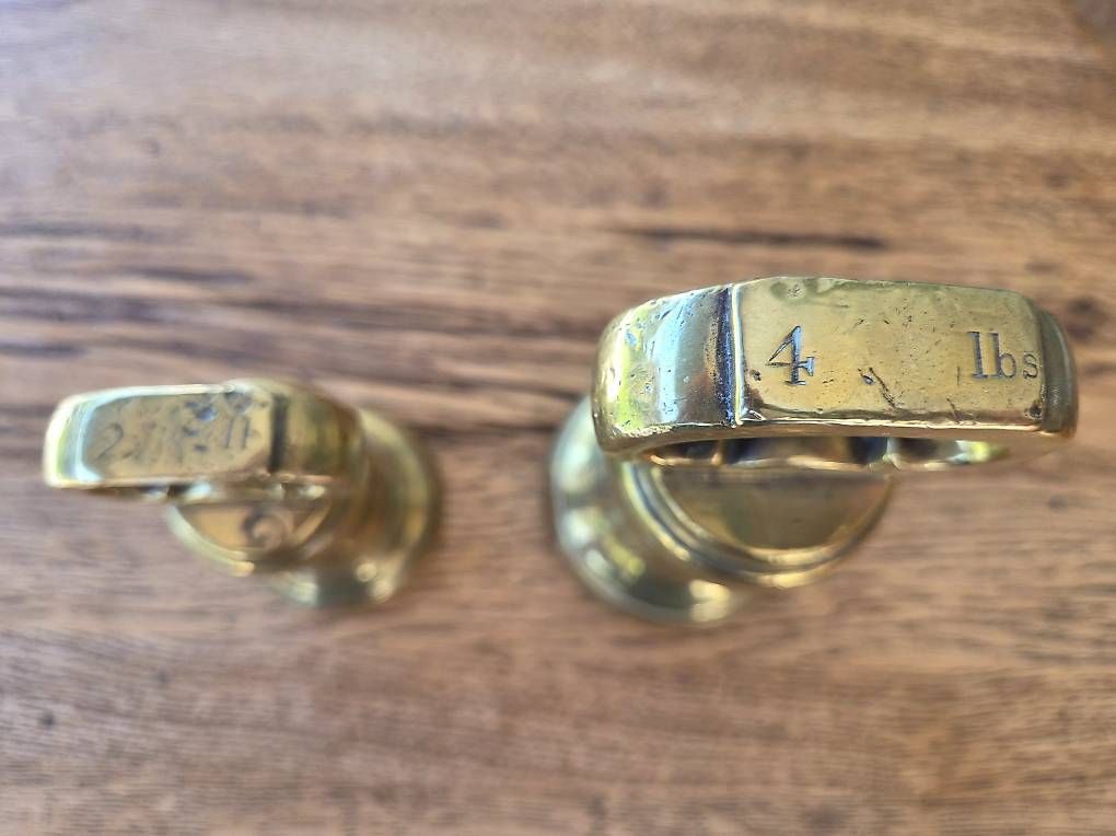Campanacci mucche: Antikes Messing-Glockengewicht – Usato da Laufen venduto da vincent710 1