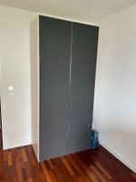 Kleiderschrank 2 Tueren grau/weiss BHT 120/200/60cm guter...