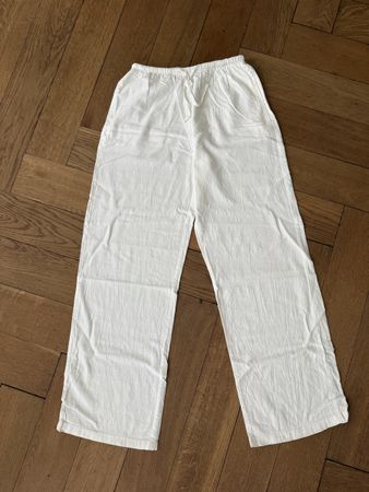 Weisse stoffhose