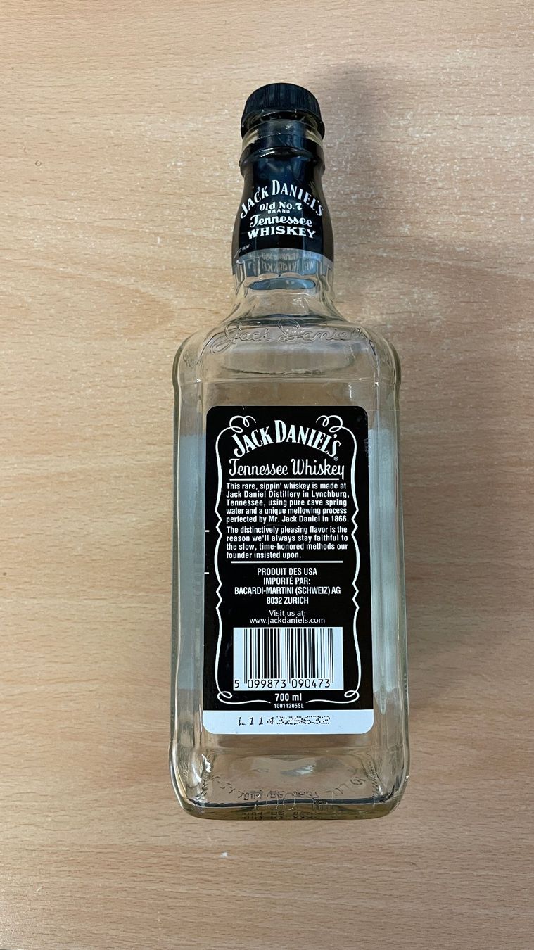 Altro: Leere Jack Daniel's Flasche, 700ml, Deko – Usato da Glattfelden venduto da cybermaxx 1