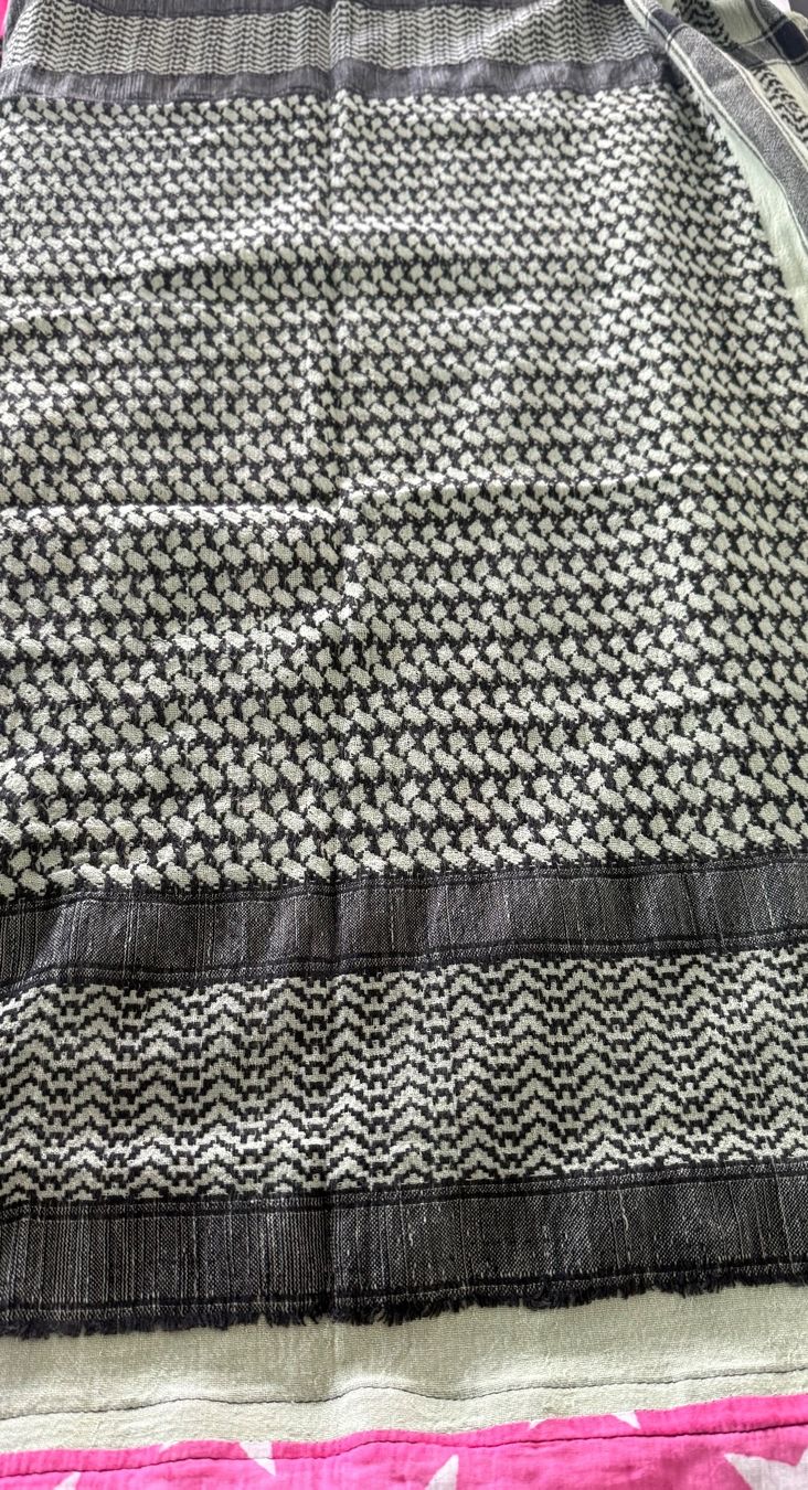 Foulards, Tücher & Schals: Modischer Schal von Plomo o Plata  Sommer Look – Gebraucht aus Weiningen ZH von san_7hsm 3