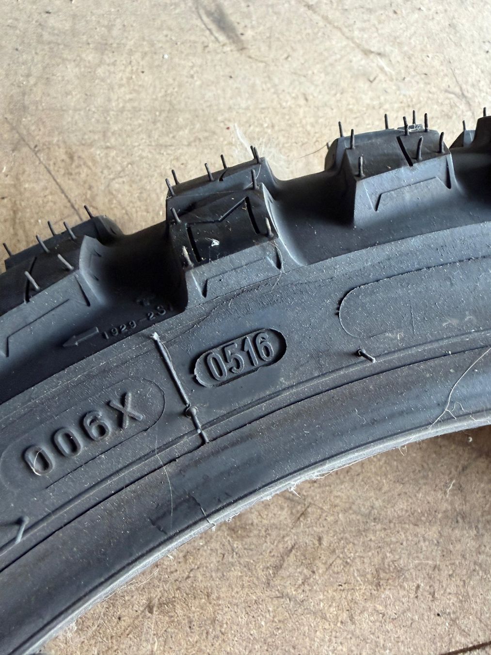 Michelin Pneumatici & Ruote complete: Michelin Anakee Wild 110/80 R19 59R DOT0516 – Nuovo (secondo la descrizione) da Otelfingen venduto da ccracing 2
