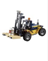 LEGO Technics Schwerlast-Gabelstapler 2 in 1