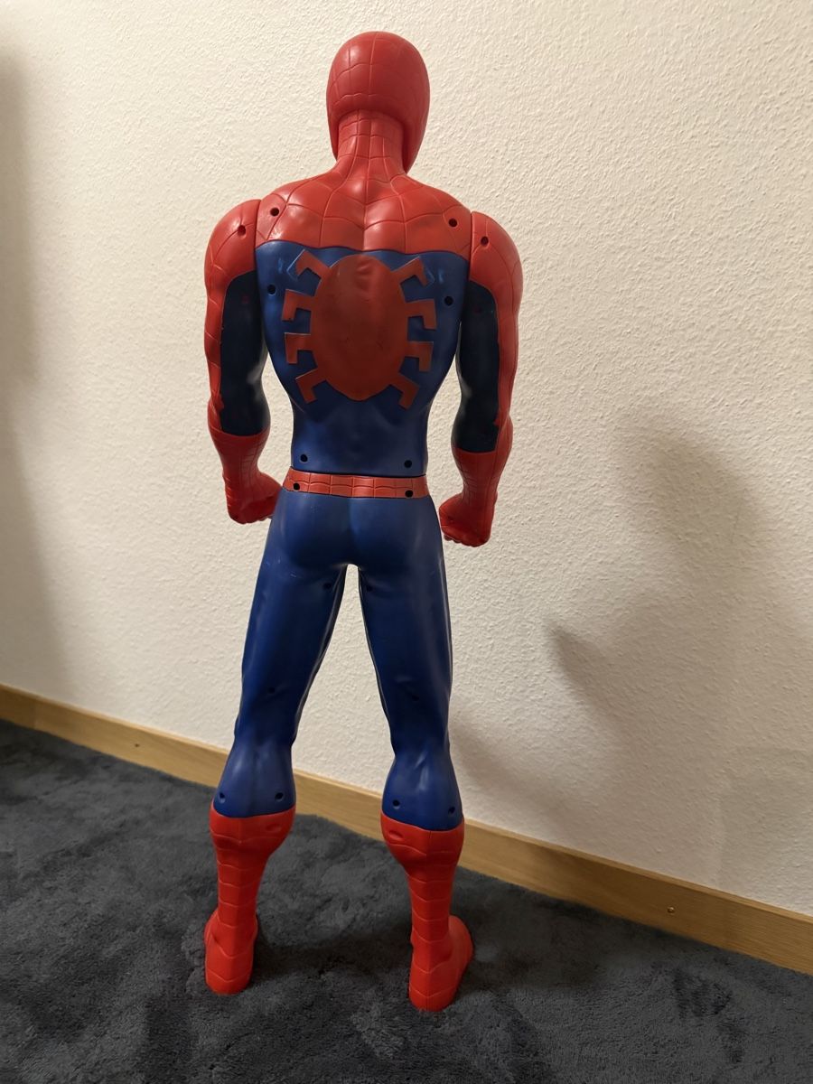 Figuren: Grosse Spiderman Figur – Gebraucht aus Zürich von Vorbei123 1