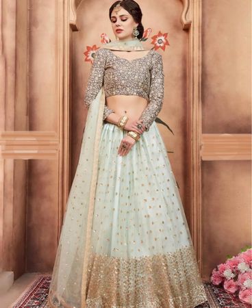 Hellblaues Lehenga