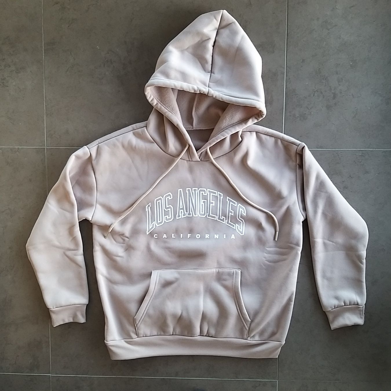 Shein Maglioni & Felpe: Sweat à capuche neuf – Nuovo (secondo la descrizione) da Onnens VD venduto da Bleuet06