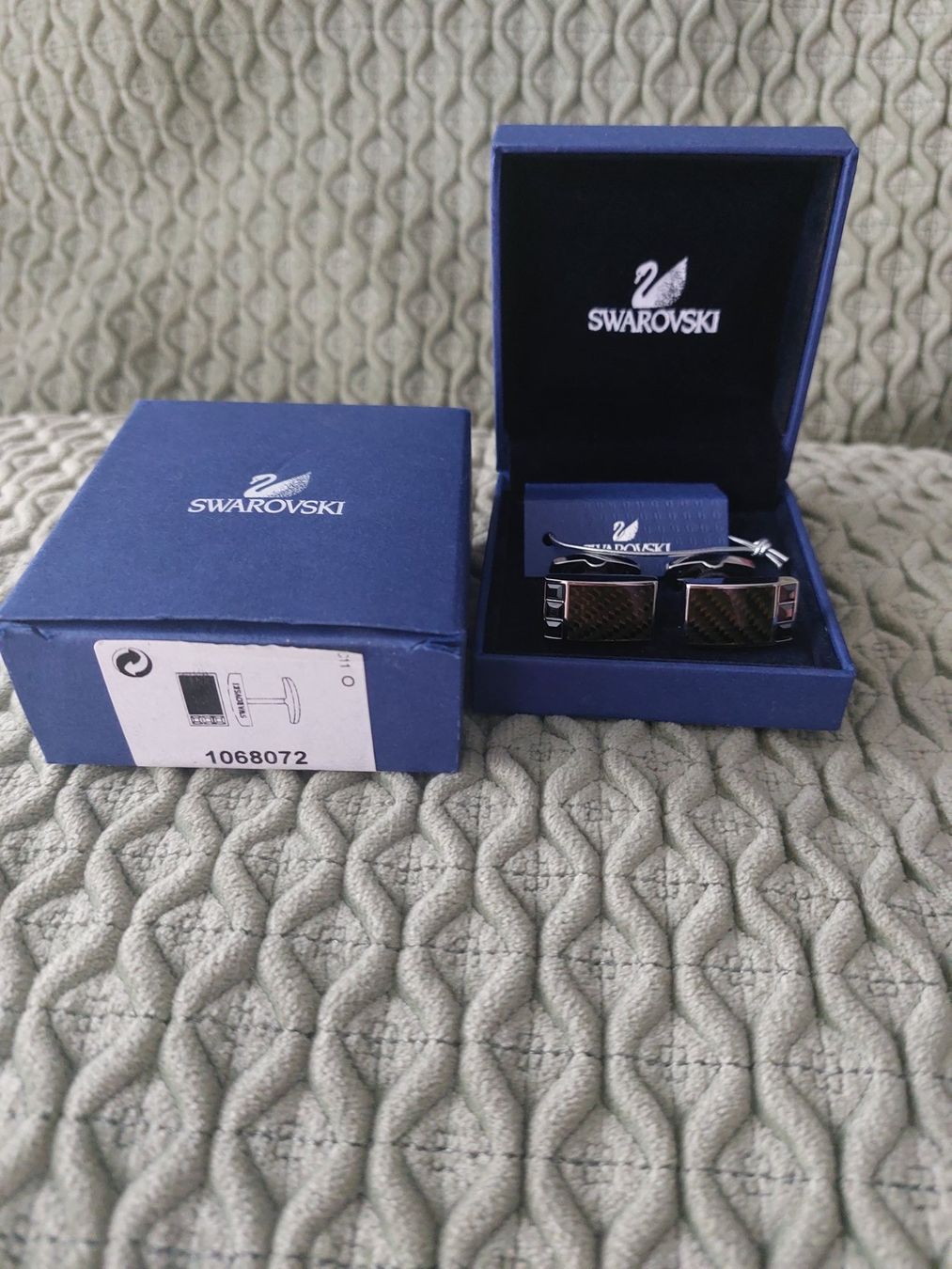 Swarovski Gemelli: Manschettenknöpfe SWAROWSKI – Nuovo e nell'imballaggio originale da Muri AG venduto da ReBoutique 4
