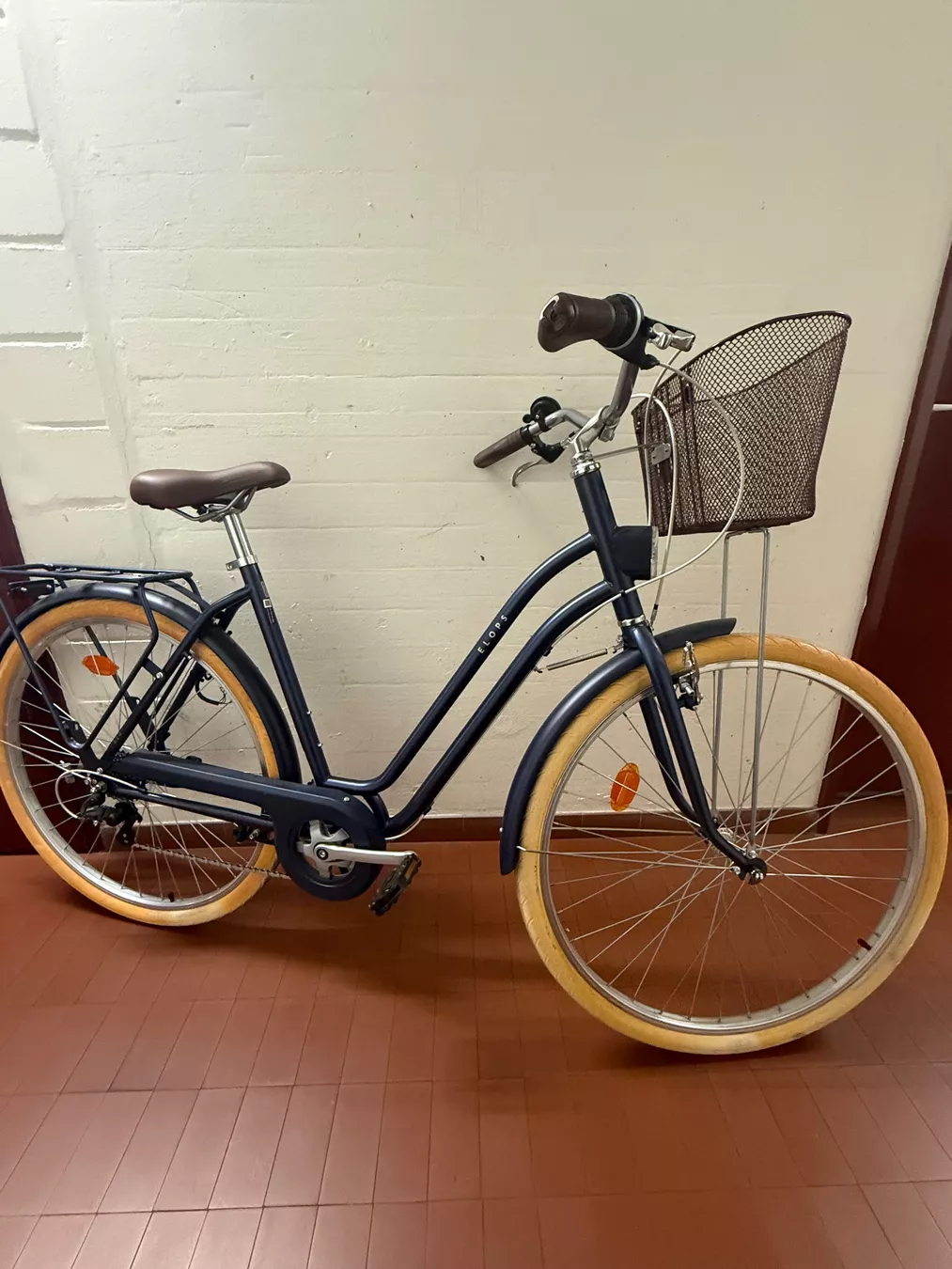 Biciclette: Velo mit einem Korb – Usato da Birsfelden venduto da you_pk2t