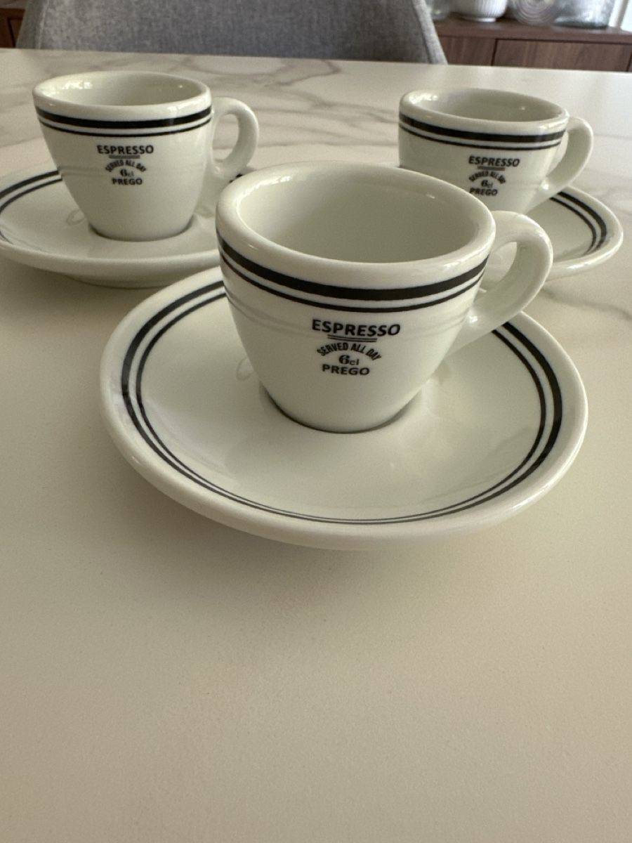 H&M Geschirrsets: Espresso Tassen inklusive Untersetzer  – Gebraucht aus Basel von yac_h5js