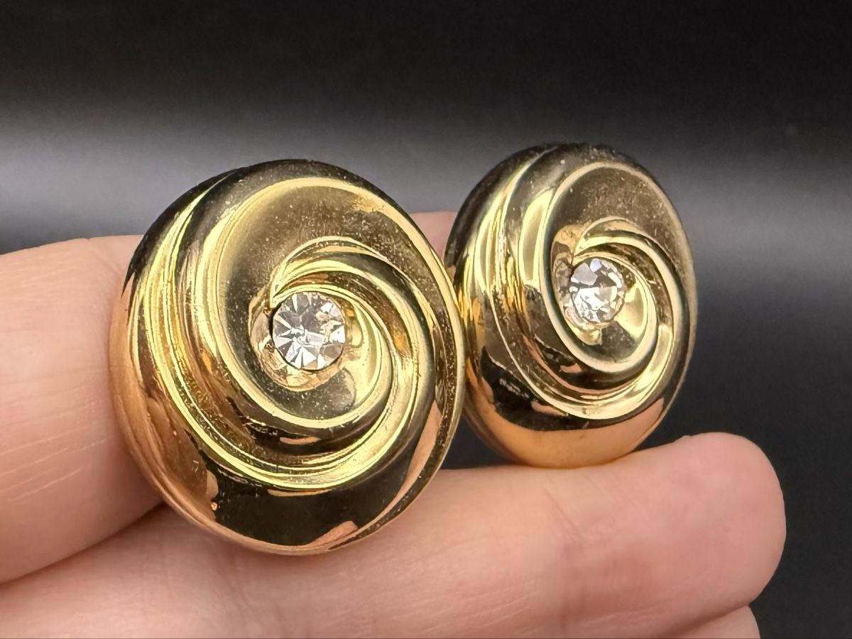 Ohrringe & -stecker: Vintage-Ohrringe Cabouchon Paris - Goldfarben – Gebraucht aus Lamone von LaCantinaMagica 2