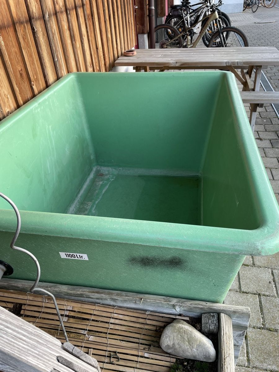 Behälter & Ähnliches: GFK Rechteckbehälter 1000Liter – Gebraucht aus Pfyn von Huexli 2