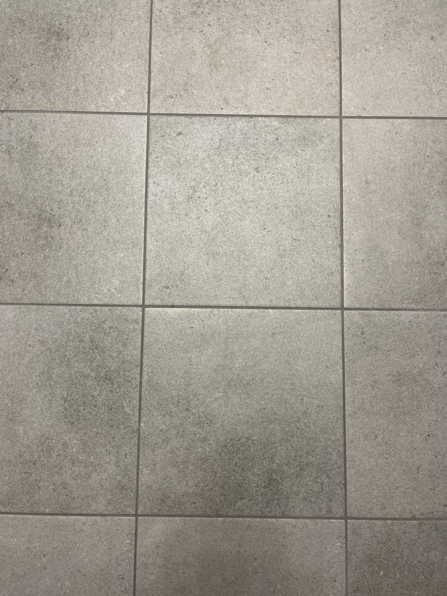 Rivestimenti per pavimenti: Keramikfliesen – Nuovo e nell'imballaggio originale da Zofingen venduto da tschuedi68 1