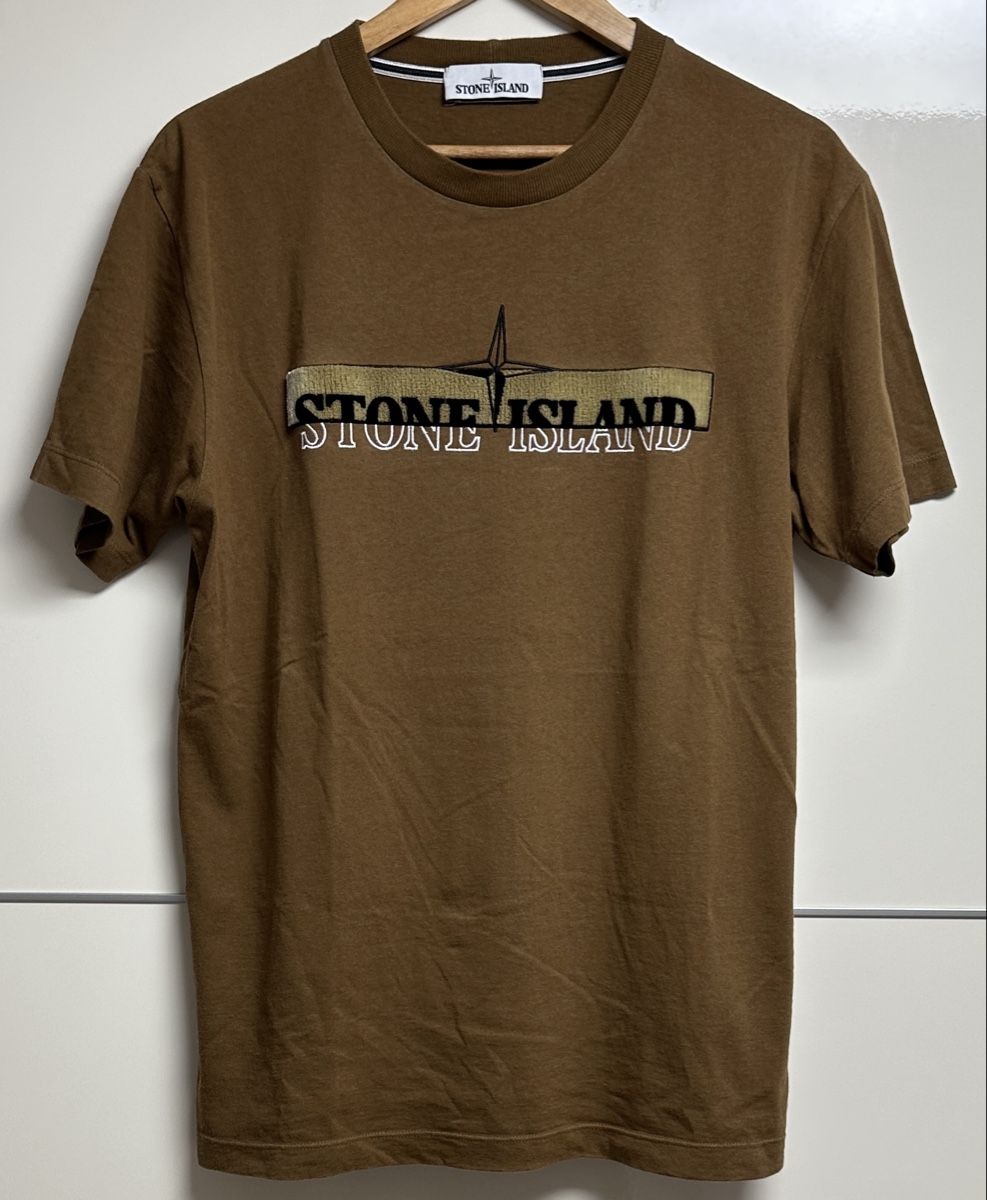 Stone Island T-shirt: Stone Island tshirt G M/L – Usato da Maienfeld venduto da tobeyl2020