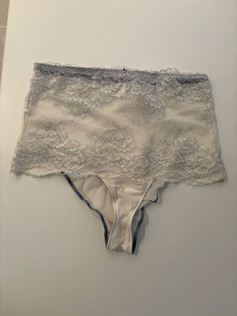 Lingerie high waist briefs - Size M - NEW