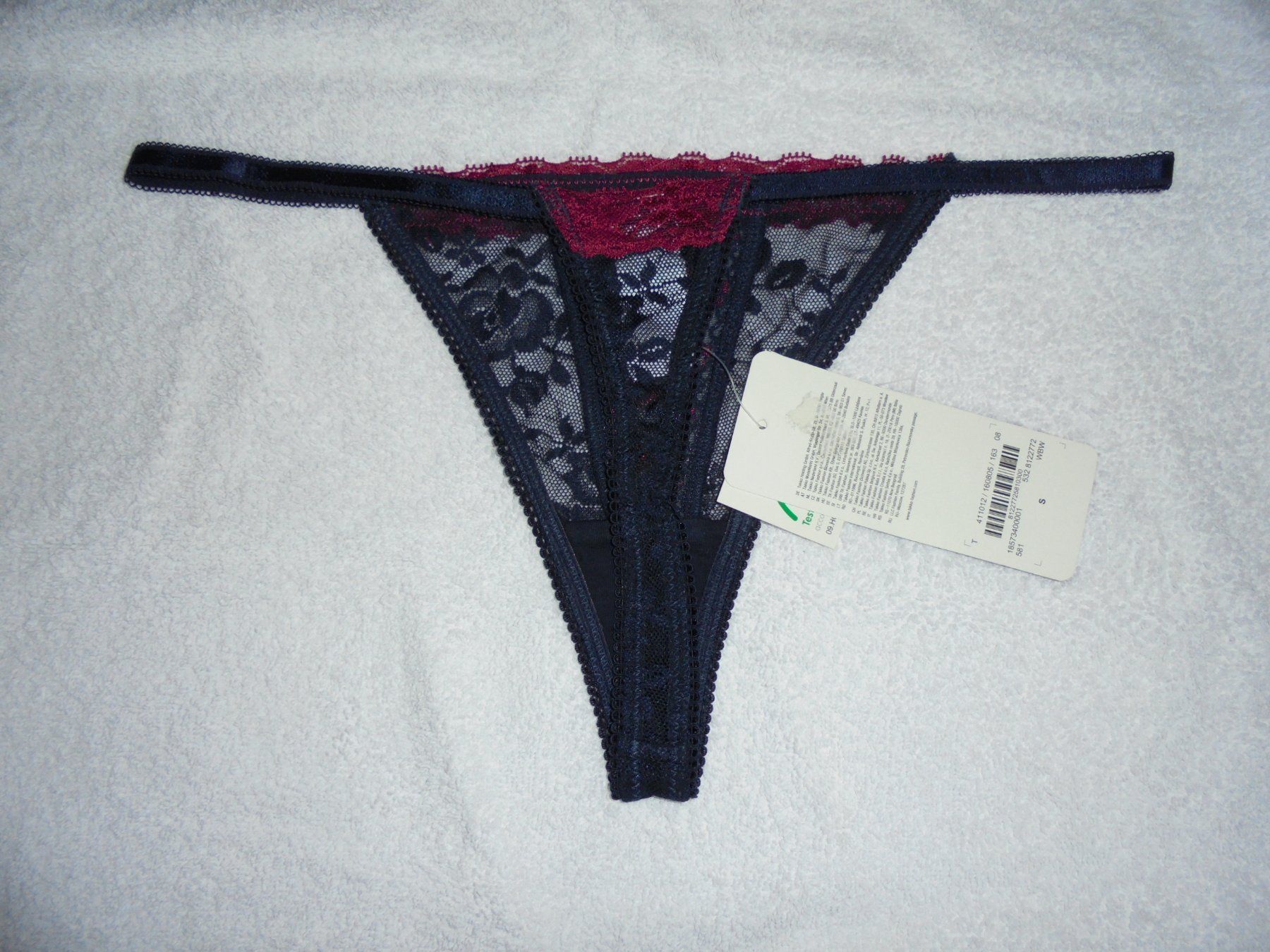 Altra biancheria intima: Neuer String Tanga mit Spitze, Gr. S, dunkelblau/rot – Nuovo (secondo la descrizione) da Aarau Rohr venduto da PinkSchwein 2