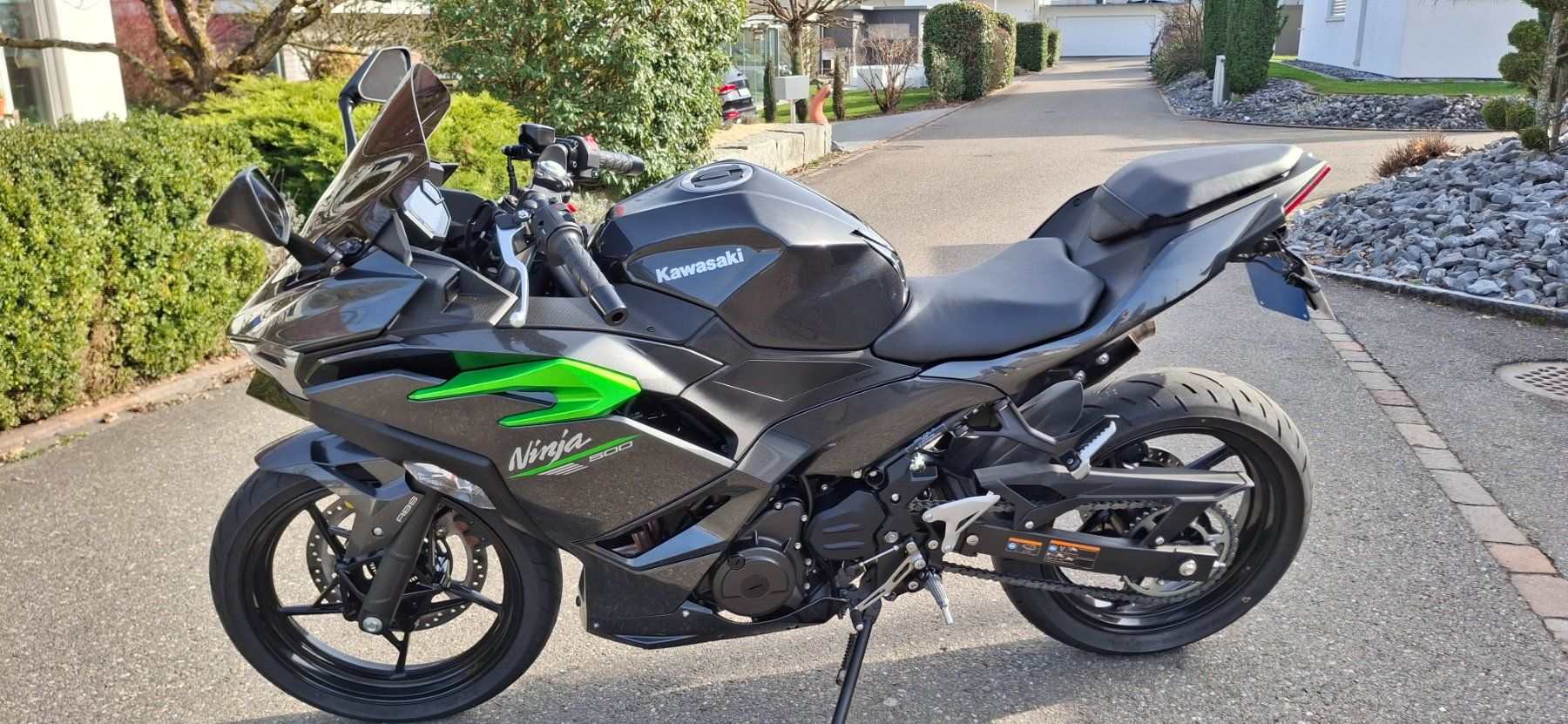 Kawasaki Strada: Kawasaki Ninja 500 – Usato da Dintikon venduto da Boenti