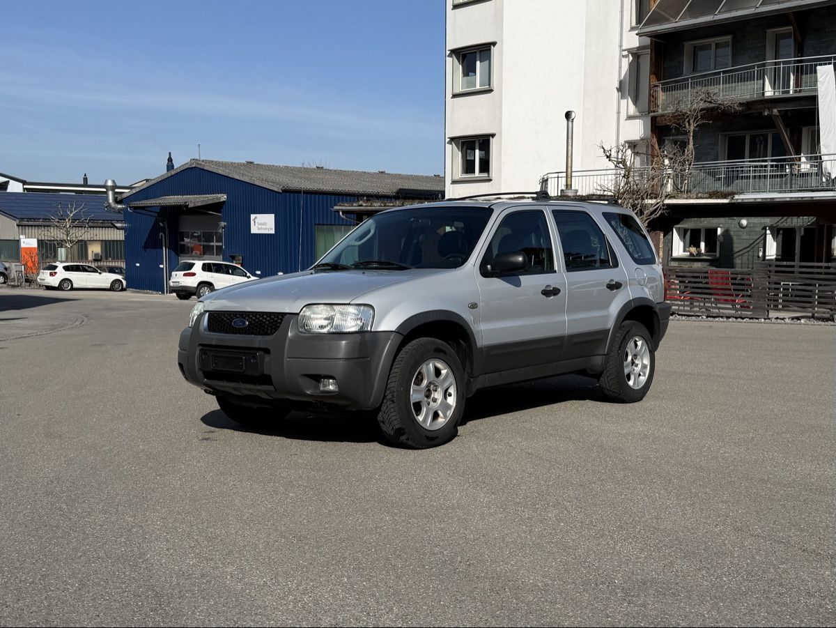 Ford Automobili: Ford Maverick 3.0 4x4 – Usato da Niederuzwil venduto da union1963