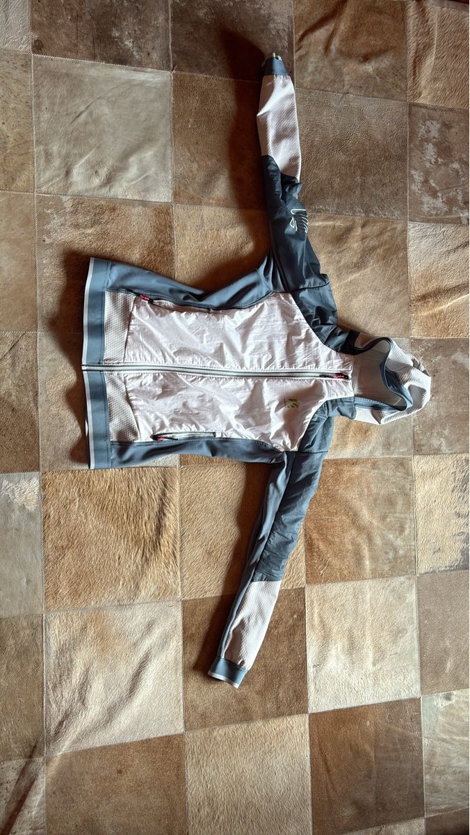 Karpos Giacche: Ladies' lightweight running jacket - size S - spring offer! – Usato da Genève venduto da Skigasp