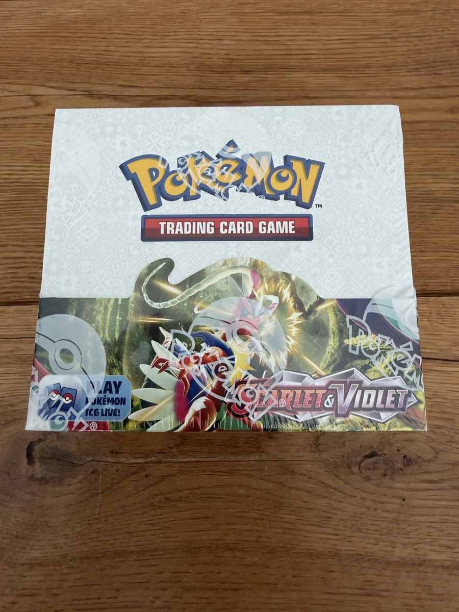 Pokémon Carte collezionabili: Pokemon Scarlet & Violet Base Display – Nuovo e nell'imballaggio originale da Amriswil venduto da AlpAde_