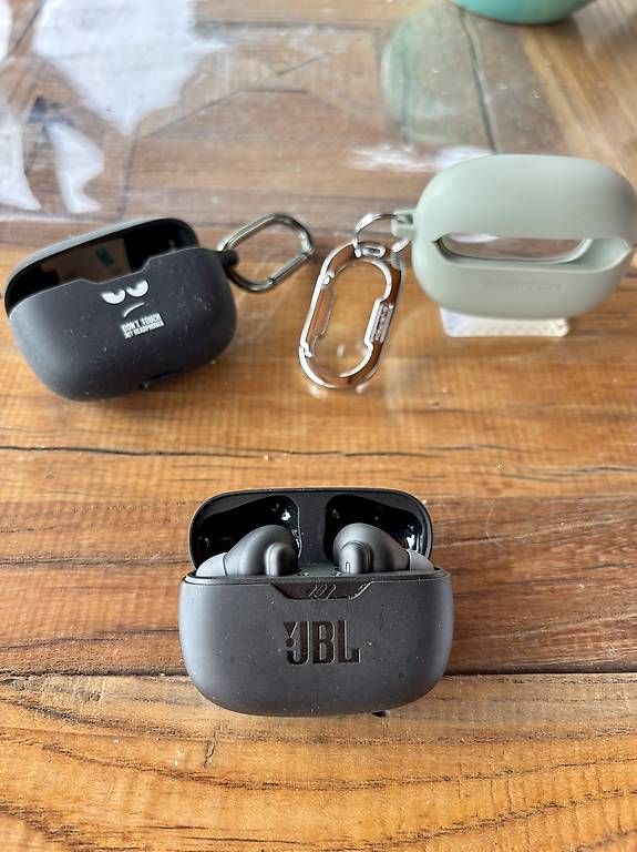 JBL Casques audio: Écouteurs JBL Wave Beam 2 neufs – Neuf (Voir description) à Perroy par barballalla