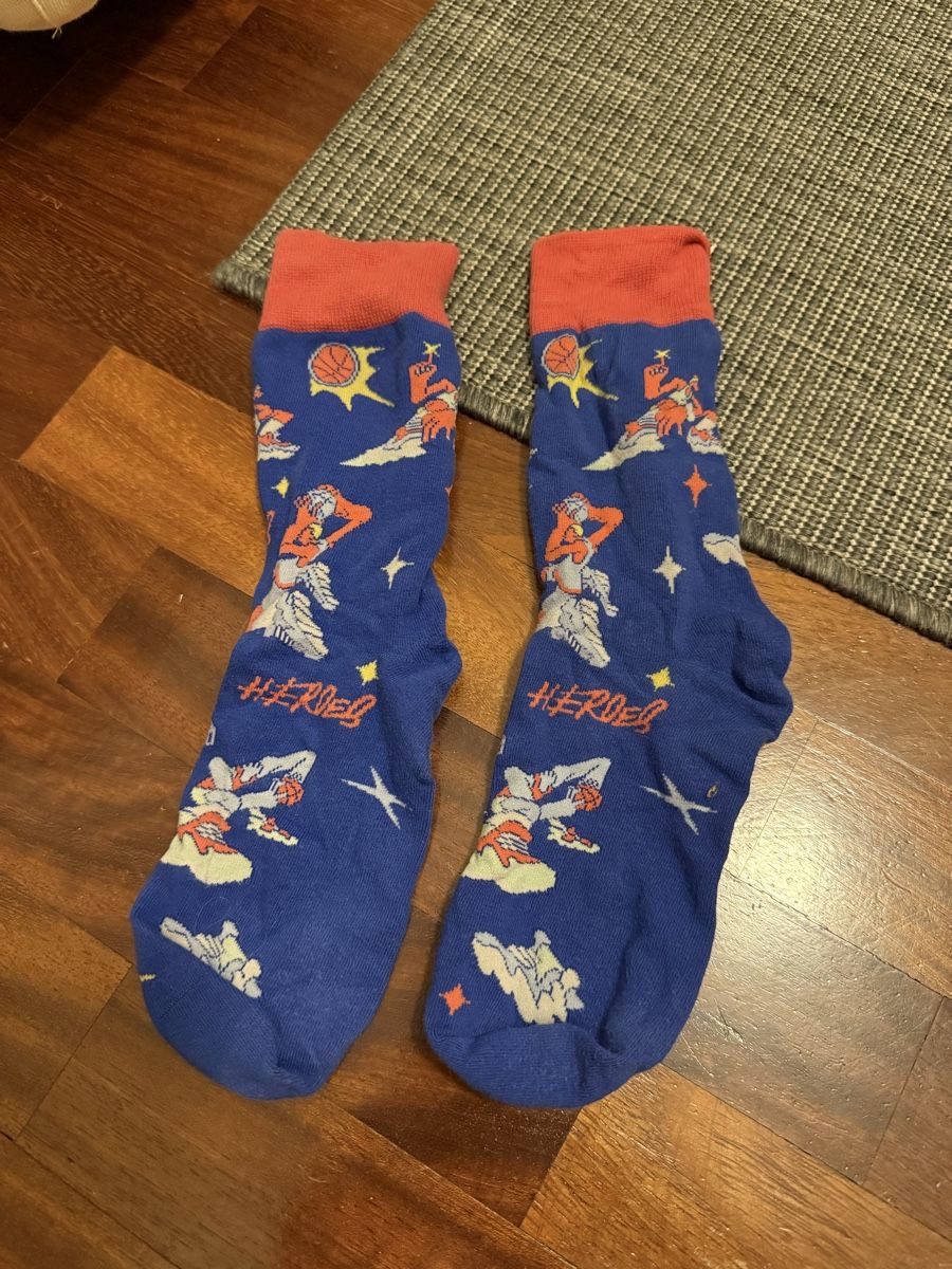 Chaussettes: Calze uomo "HEROES" 43-46 – D'occasion à Bellinzona par gia_zx2b 1