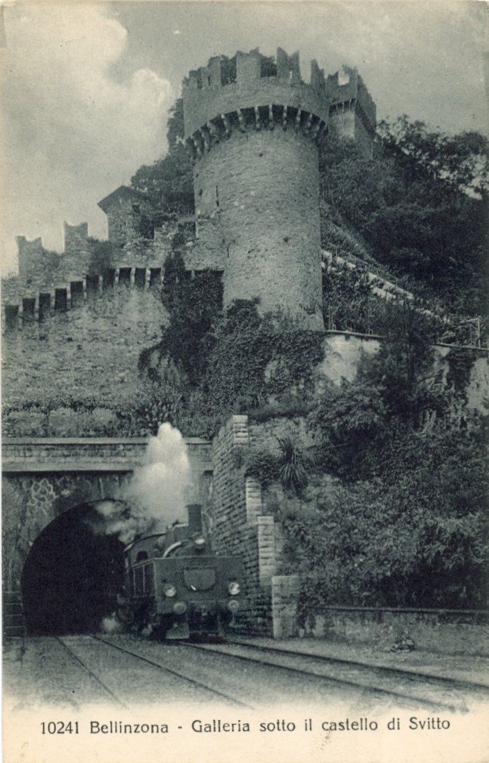Cartoline postali: Bellinzona   TI  -   Dampfeisenbahn /  Castello di Svitto – Usato da Brig venduto da Valcards54