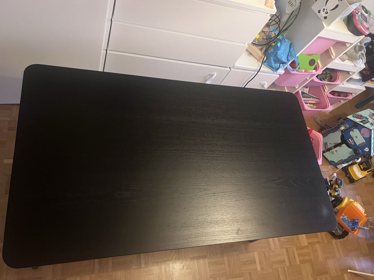Tavoli: IKEA LISABO Tisch in Schwarz  – Usato da Wädenswil venduto da dai_2bcv 2
