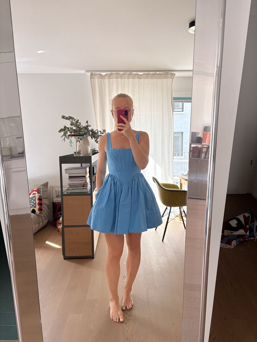 Robes: Staud Kleid – D'occasion à Zürich par Ahranna