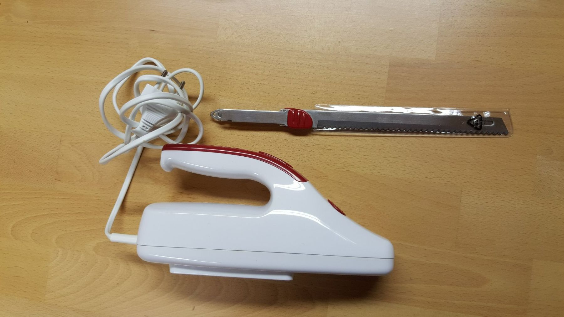 Rotel Elettrodomestici da cucina: Elektrisches Messer – Usato da Wahlen venduto da Veani 2