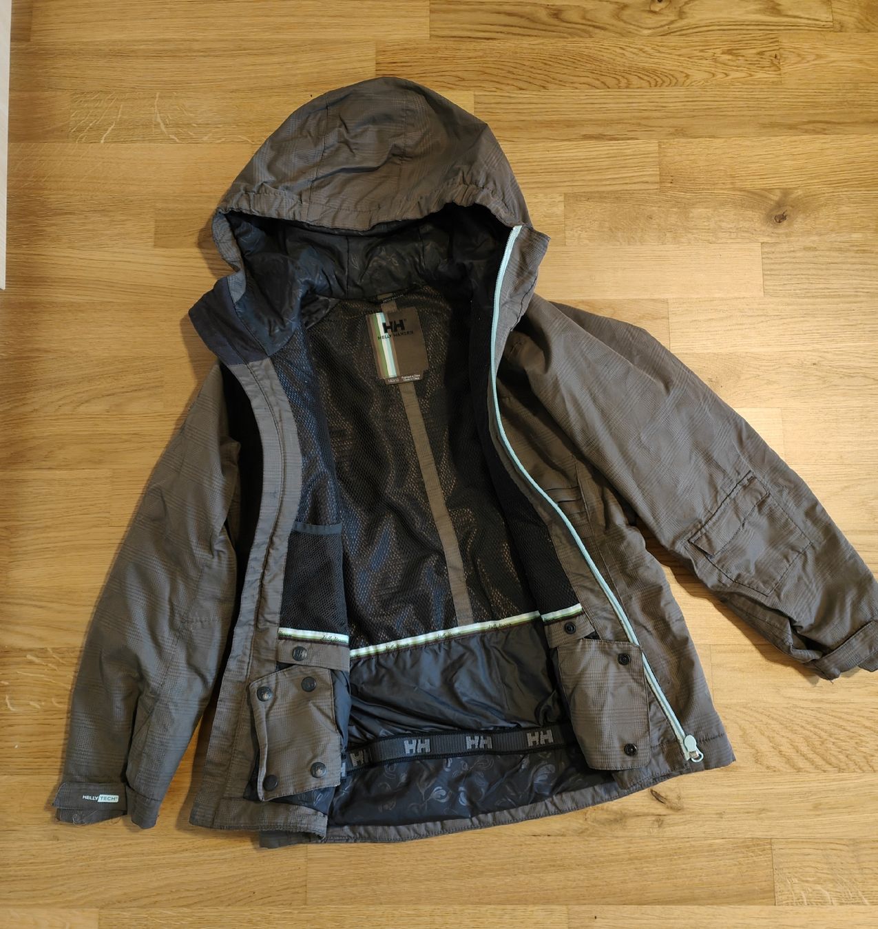 Helly Hansen Giacche: Helly Hansen Regenjacke / Grösse 140 – Usato da Kleinandelfingen venduto da Stitch2014 1