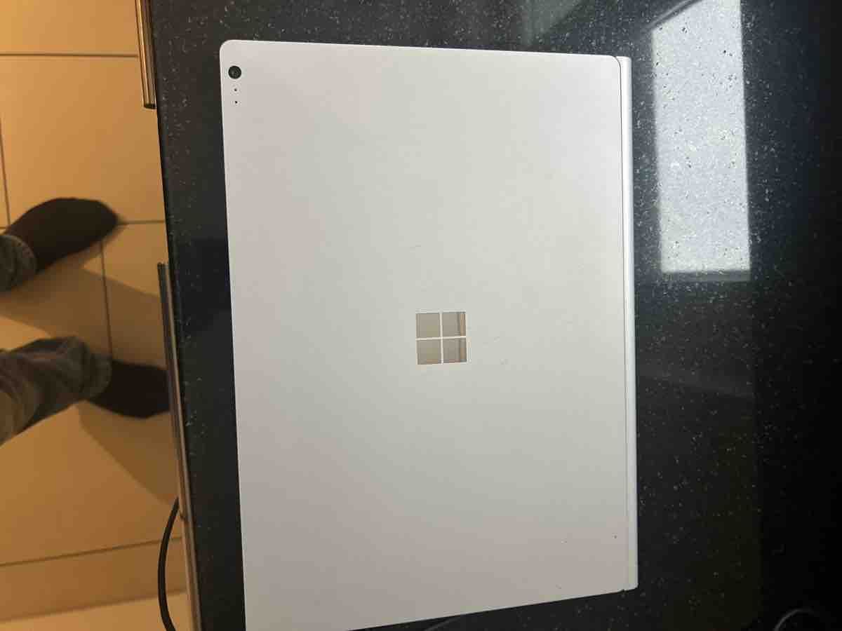 Microsoft Notebooks: Microsoft Surface Book Laptop 13.5 Zoll – Gebraucht aus Buchs SG von mero08 4