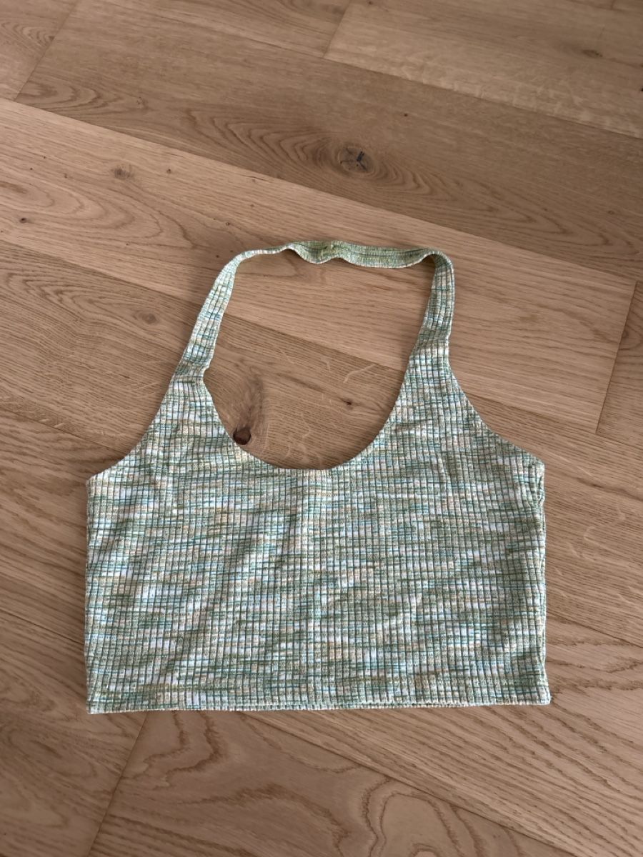 Top: Pull&Bear Top, Gr. M, Sommer Crop Top, neuwertig! – Nuovo (secondo la descrizione) da Grafstal venduto da cleliadea