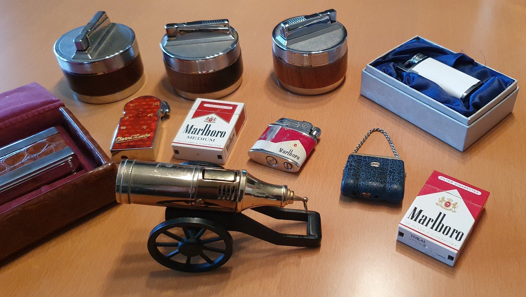 Accendini: Lot von 11 Feuerzeugen – Usato da Kreuzlingen venduto da Rschweiz1 2