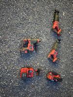 Flex 5 Maschinen Akkus und Ladestation Set