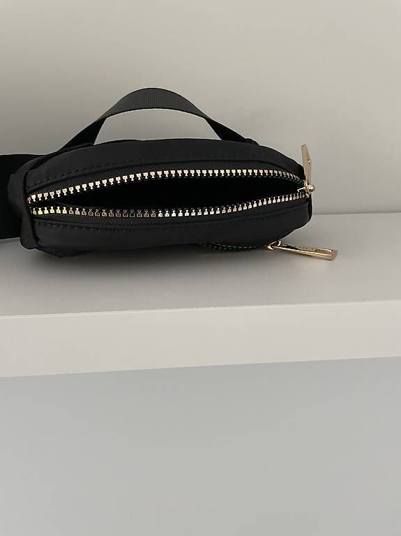 Taschen für Damen: Marsupio nero Carpisa  – Gebraucht aus Locarno von ste_8rjr 2