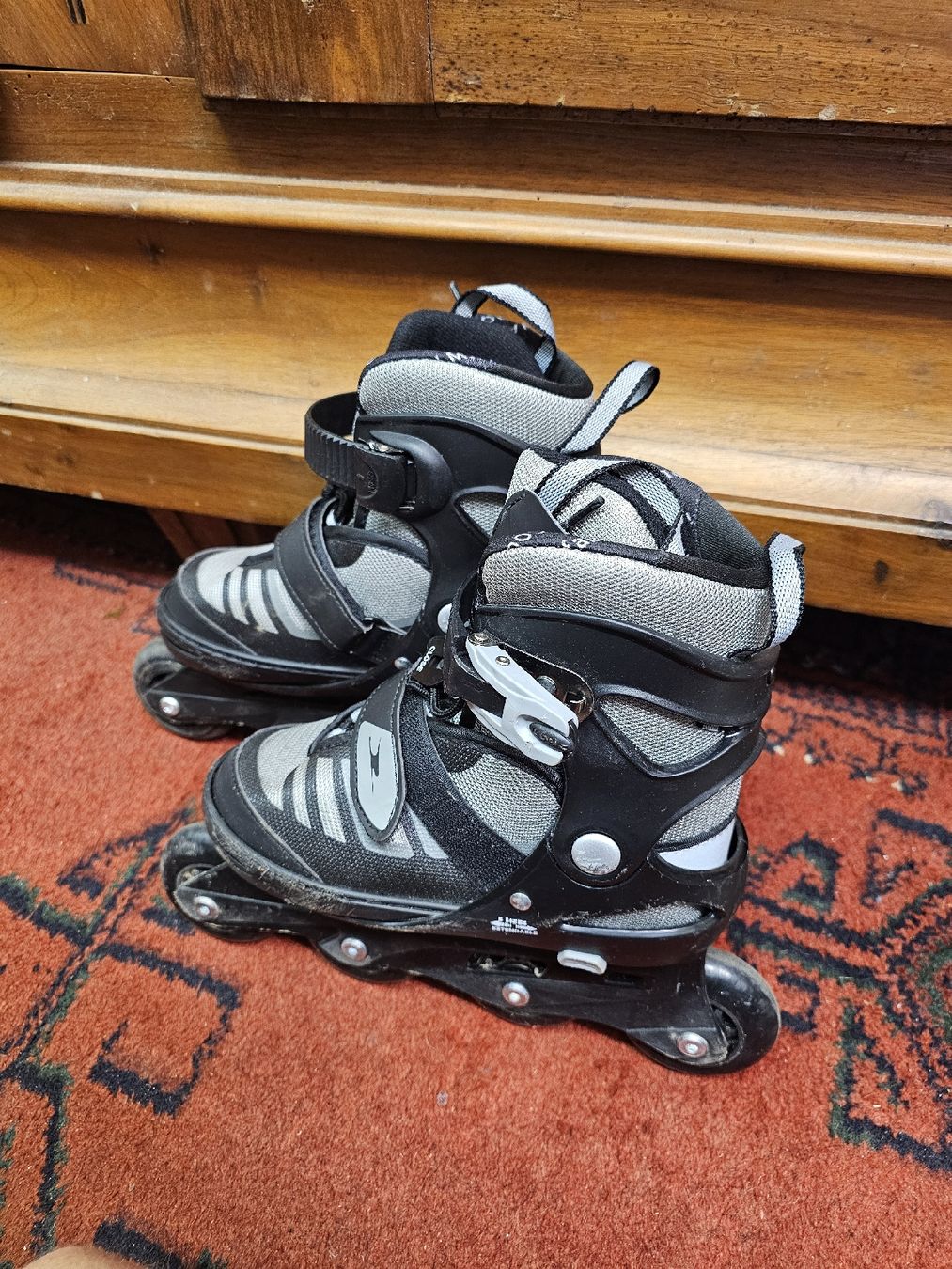 Inline-Skating & Rollschuhe: Inline Skate Grösse 33-37 – Gebraucht aus Tägerwilen von rmaerk