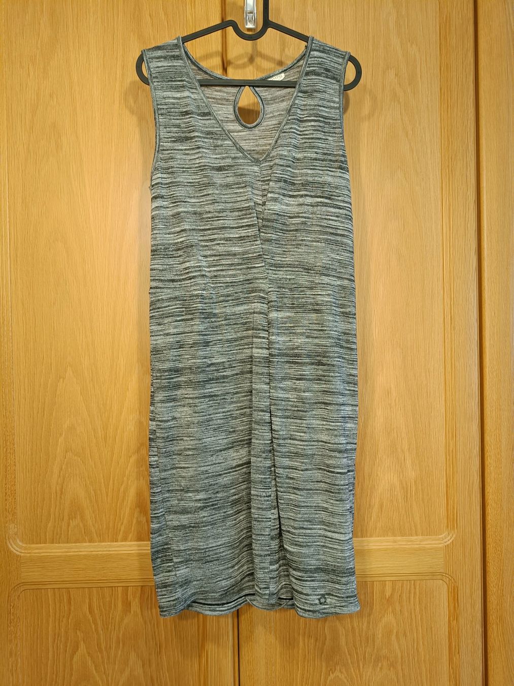 Vestiti: NÜMPH Kleid Gr. M grau-schwarz – Usato da Zürich venduto da Atelier.Second