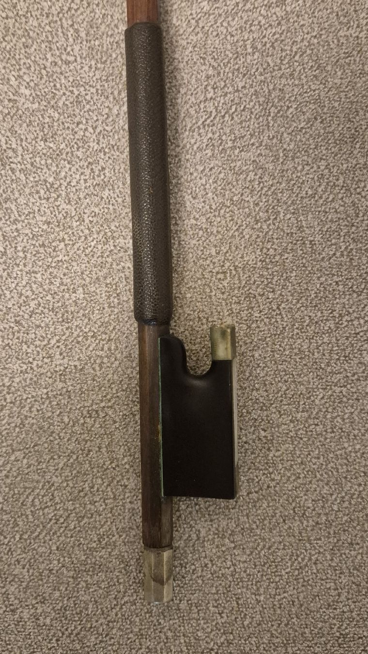 Strumenti musicali: Nünberger Geigenbogen – Usato da Rämismühle venduto da beni0010 5