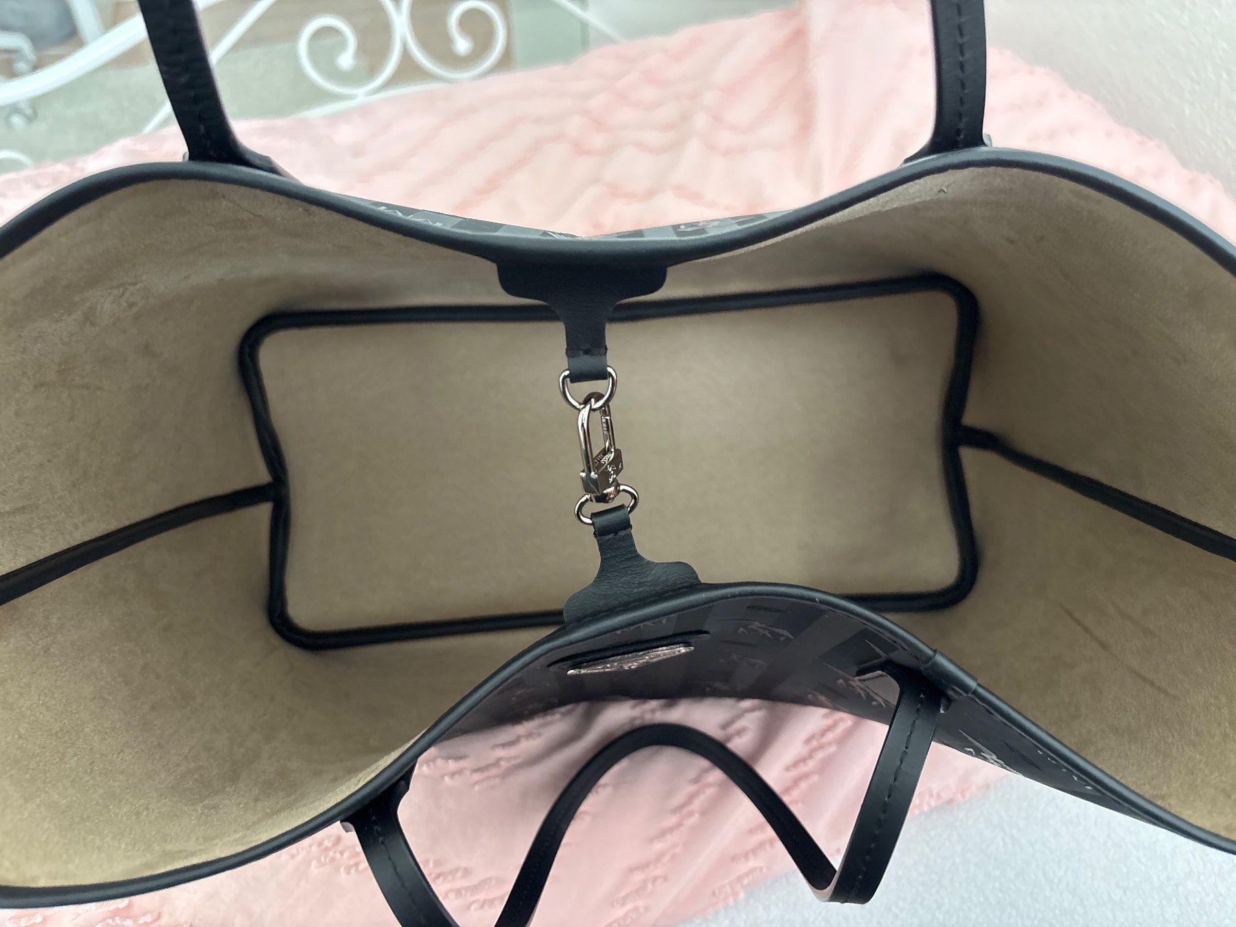 Maison Mollerus Taschen für Damen: Mollerus Shopper „Bern“ schwarz / silber – Gebraucht aus Amriswil von lom_g25z 2