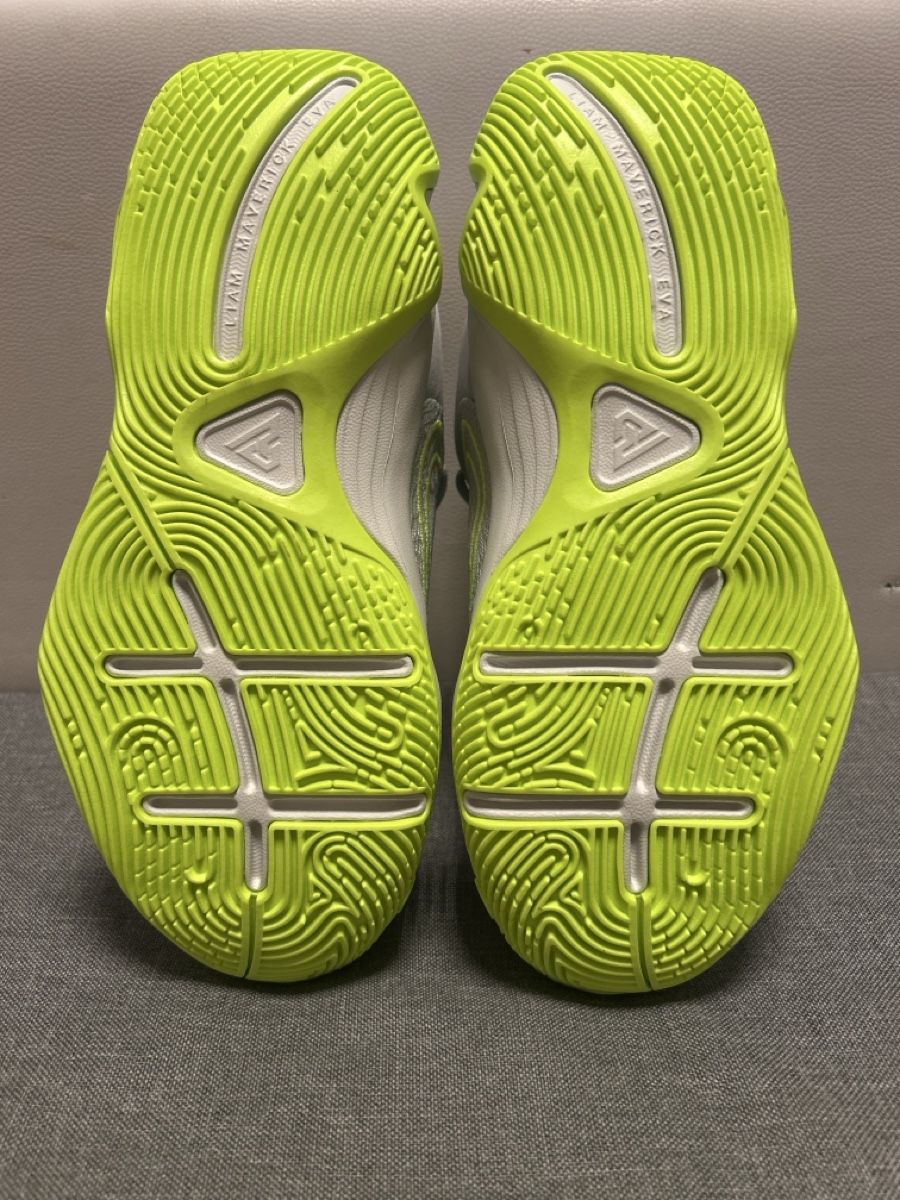 Nike Scarpe da uomo: Chaussures Nike Giannis Immortality 4 Taille 39 – Nuovo (secondo la descrizione) da la chaux-de-fonds venduto da swann88 6