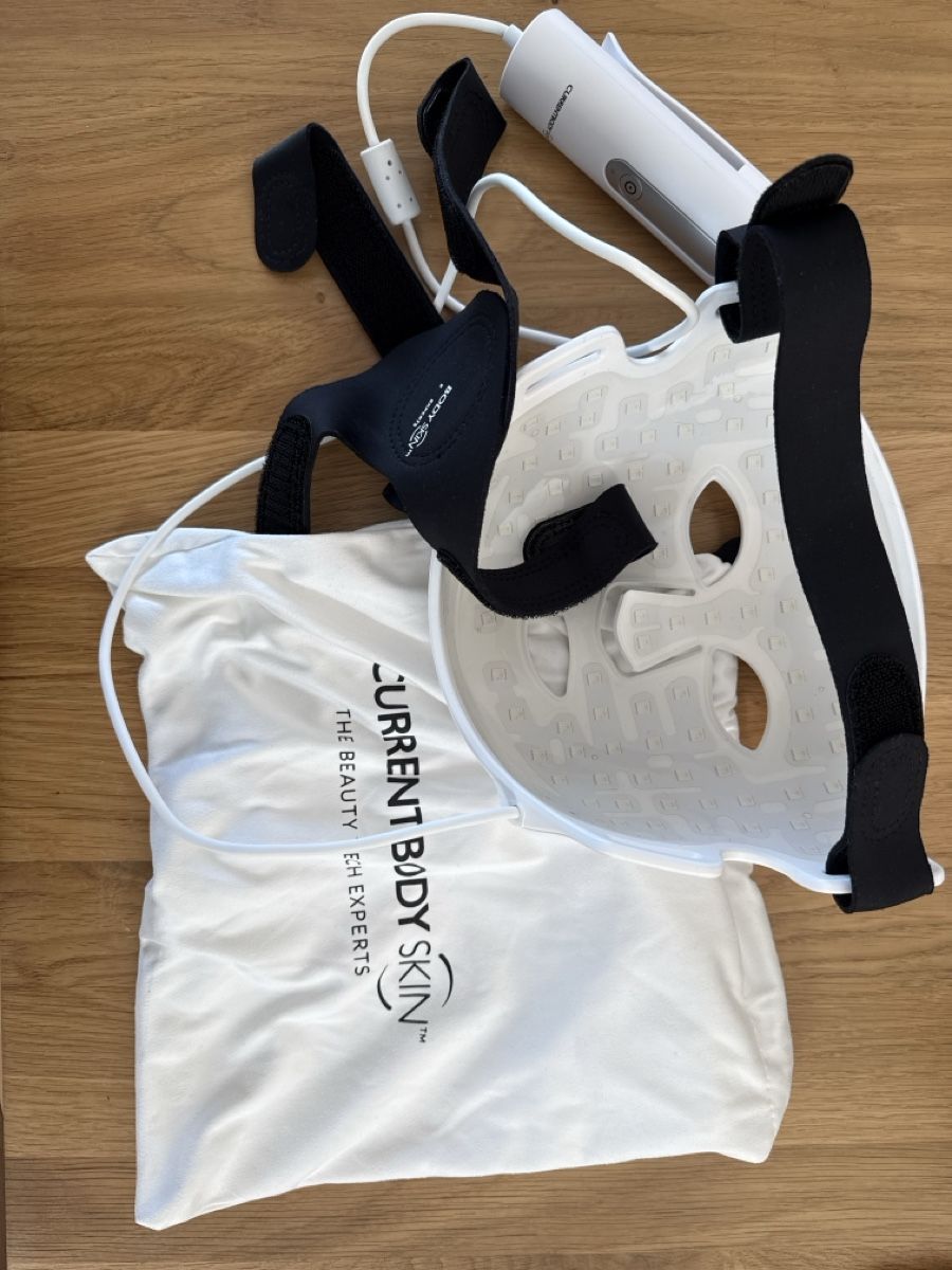 Masken: CURRENTBODY LED red Light Therapy Face Mask: series 2 – Neu (gemäss Beschreibung) aus Zürich von bremetobias 3