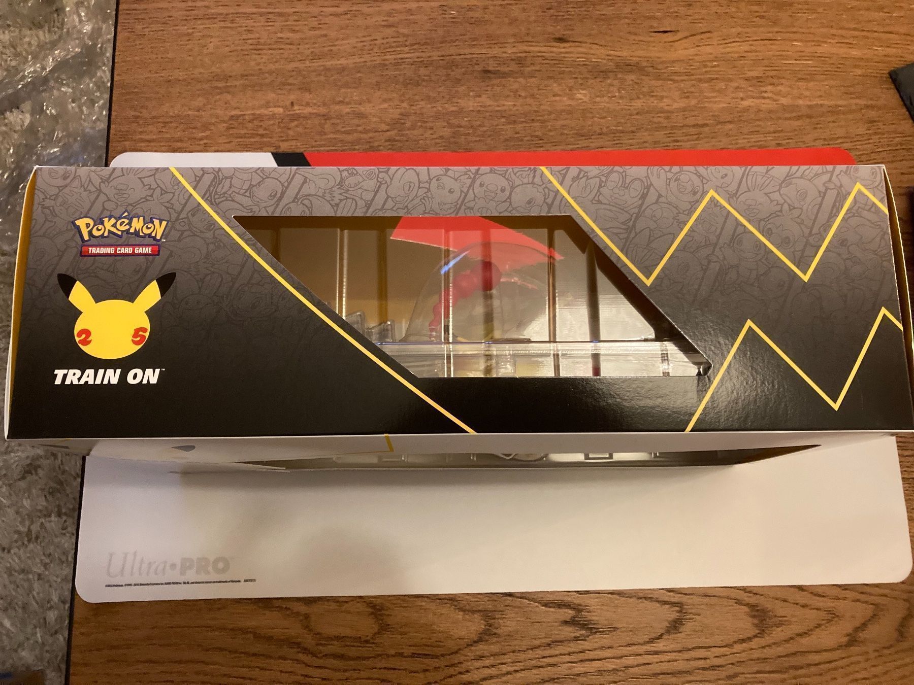 Pokémon Carte collezionabili: Pokemon Celebrations Pikachu-Vmax Eng – Usato da Küssnacht am Rigi venduto da Ebikoner 2