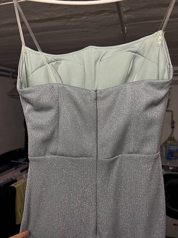Vestiti: Abendkleid Grösse 36 – Usato da Näfels venduto da hano.degi 3