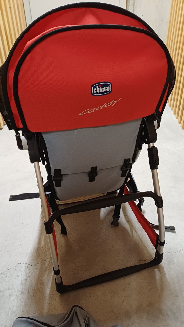 Chicco Marsupi portabebè: Chicco Caddy Kindertrage Rucksack, guter Zustand – Usato da Winterthur venduto da yasmin15 3