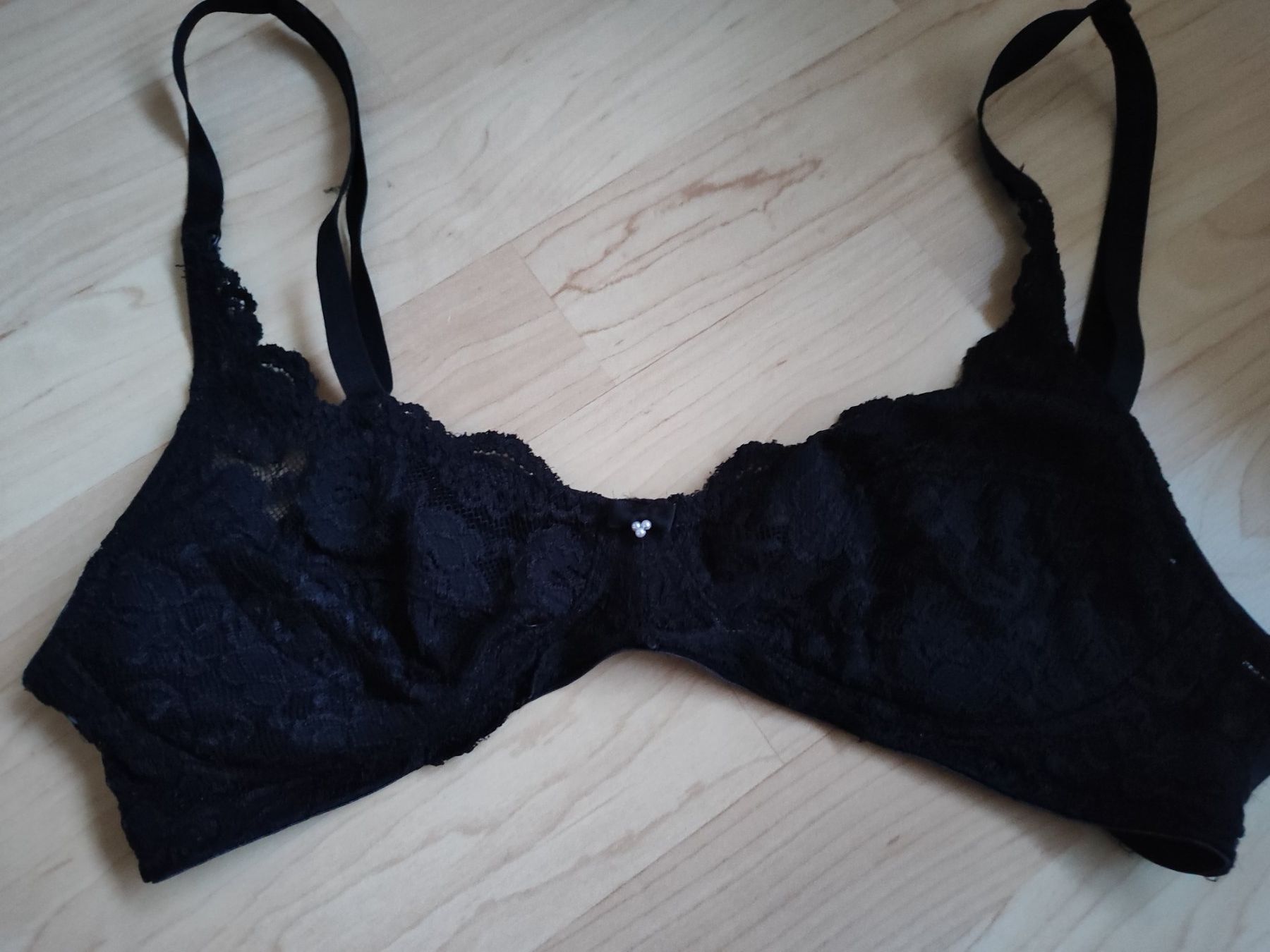 Autres dessous: Schöner Spitzen BH 75 B – D'occasion à Seon par Mandes1